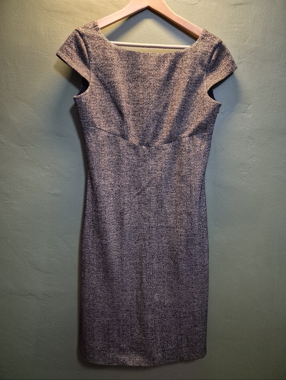 Max Mara Made in Italy Herringbone Sheath Dress V-Back Bow Detail Women's Size 8